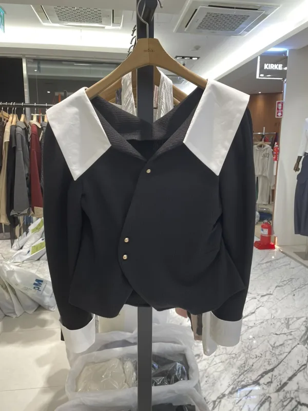 Stylish Black Polo Shirt - Exude Elegance