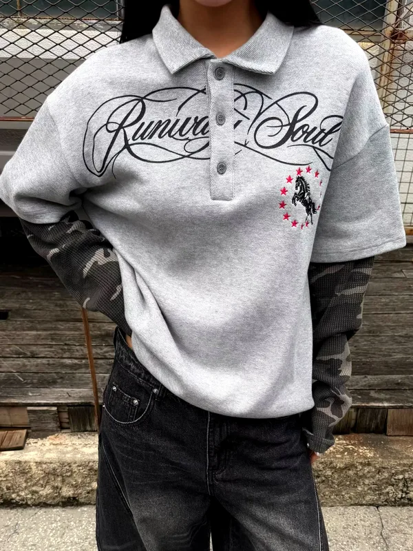 Trendy Casual Men's Top, Comfortable Grey Design with Unique Print
