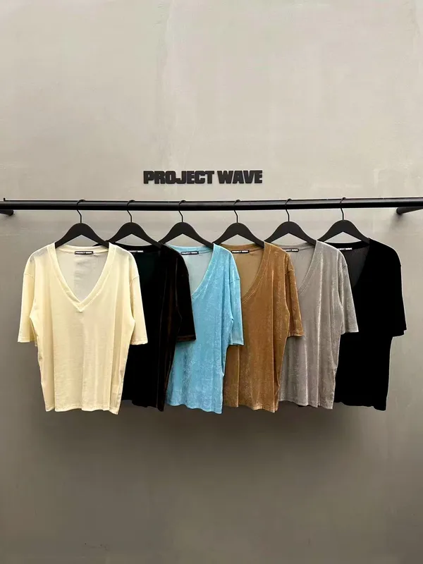 Stylish V-Neck Women's Top, Lightweight and Comfortable for Various Occasions