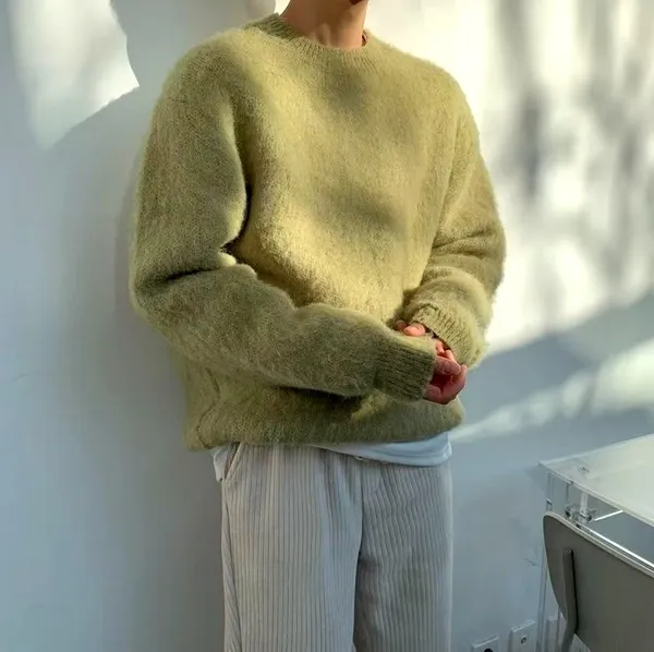 Comfortable and Soft Men's Sweater, Fashionable Casual Style