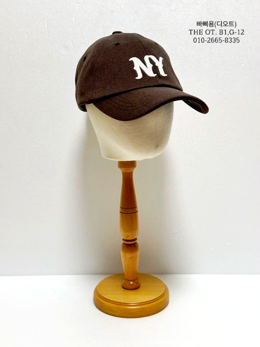 ์คํ์ผ๋ฆฌ์ NY ์์ ์ผ๊ตฌ ๋ชจ์, ์บ์ฃผ์ผํ๊ณ ๋ค์ฌ๋ค๋ฅ