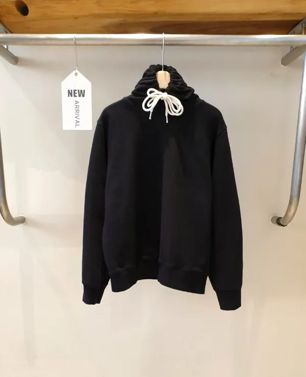 Fashionable Black Hoodie, Comfortable Casual Style