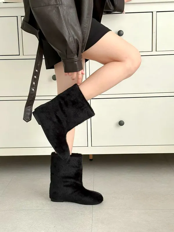 Stylish Warm Women's Boots with Soft Plush Design 225（35）230(36)235(37)240(38)245(39)250(40)