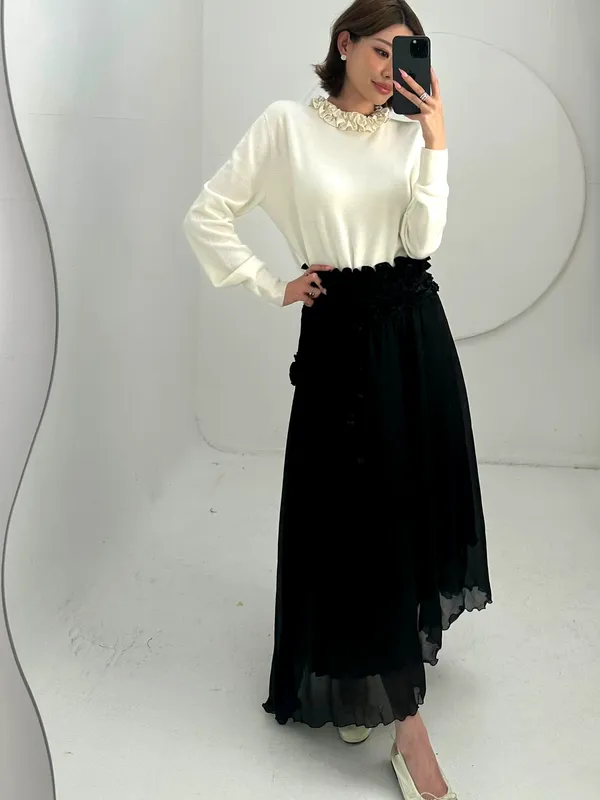 Elegant Black Midi Skirt, Lightweight and Breathable, Perfect Match