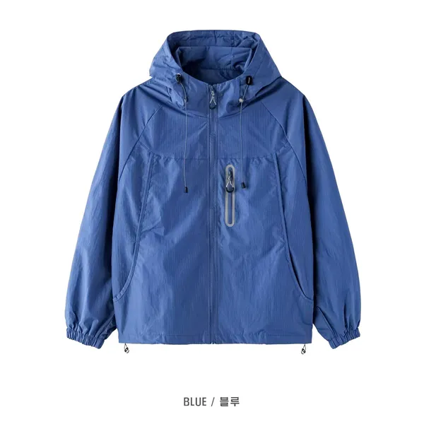 Lightweight men's hooded sweatshirt, stylish casual style.