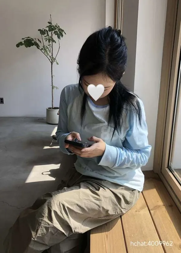 Comfortable and Breathable Long Sleeve T-Shirt for Spring and Autumn