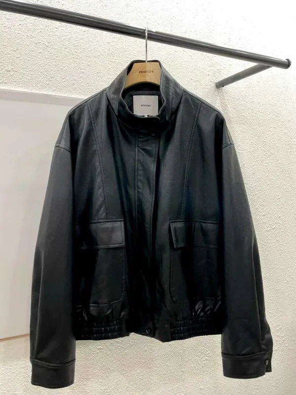 Stylish Black Women's Jacket with Elegant Minimalist Design