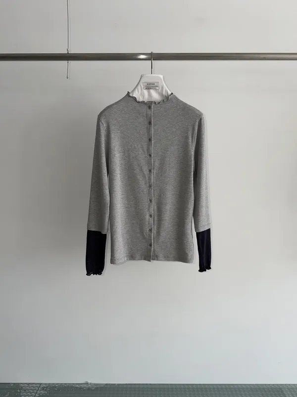Stylish and Minimalist Gray Cardigan for Women