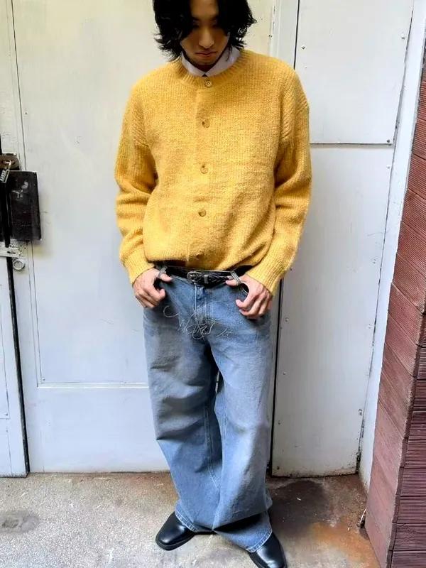 時尚男士寬松牛仔褲，舒適休閒風