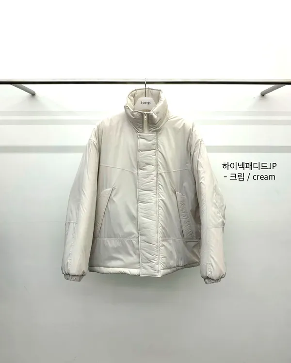 Stylish Minimalist Women's Jacket - Comfortable and Warm for Autumn and Winter