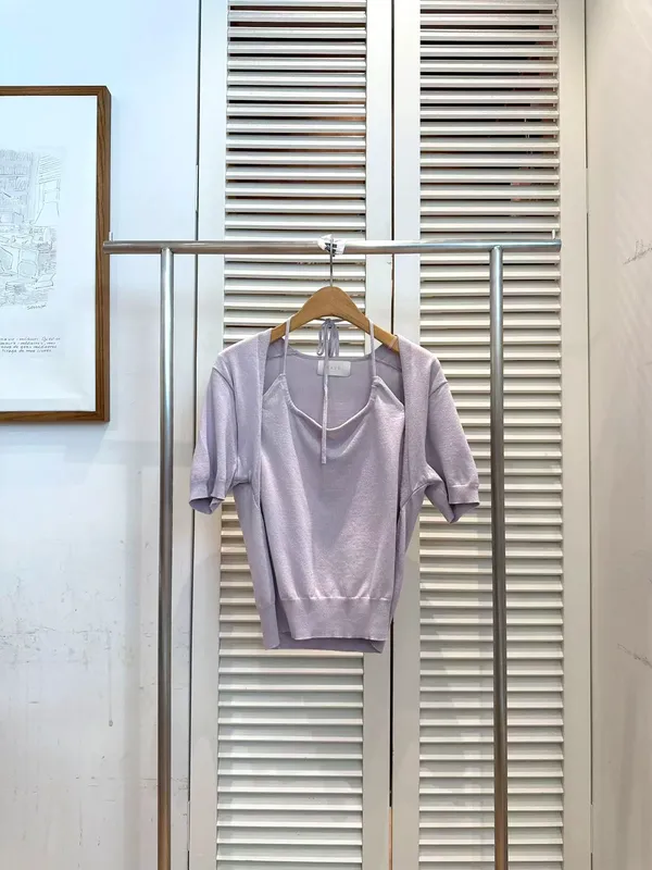 Minimalist Fashion Purple Women's Top, Comfortable and Breathable