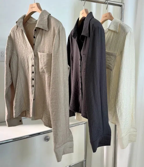 Lightweight and Comfortable Women's Top, Perfect for Spring and Summer