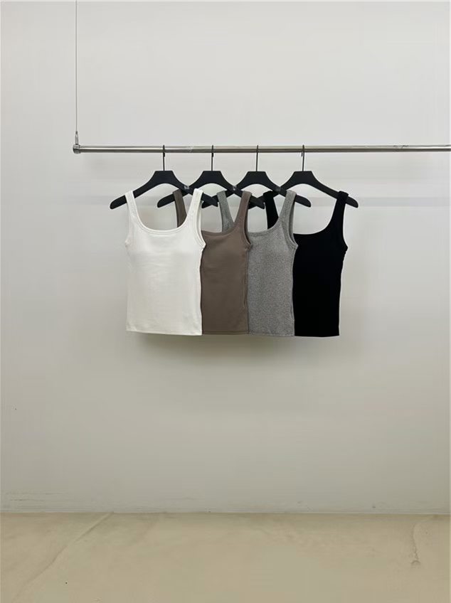 Simple Basic Sleeveless Tank Top - Comfortable and Breathable for Summer Wear