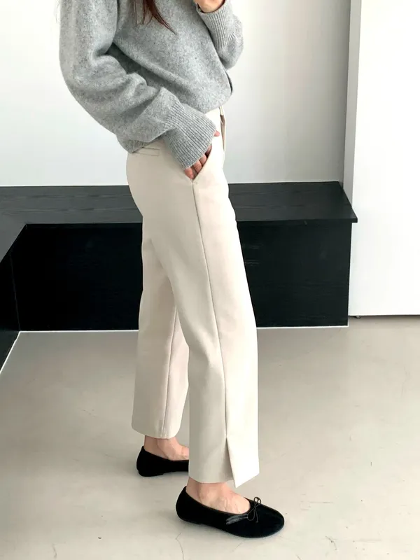 Quần casual phong cách tối giản - Thoải mái và đa năng với vẻ đẹp thanh lịch