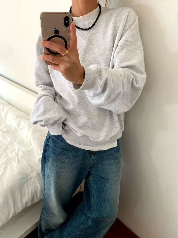 Hoodie Gray Bergaya - Selesa dan Serbaguna untuk Musim Luruh dan Musim Sejuk