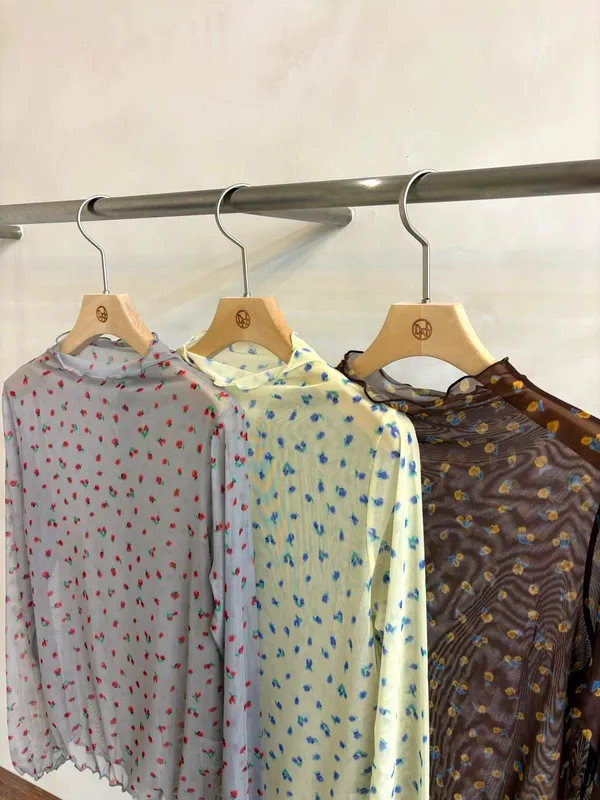 Fresh Floral Print Women's Top, Lightweight and Breathable