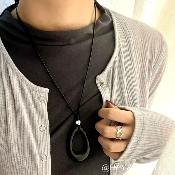 Stylish Minimalist Black Necklace for Women's Fashion Accessories Necklace
