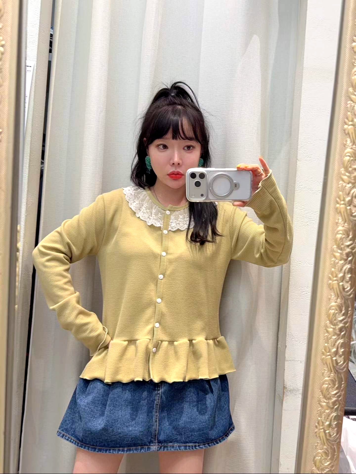 달콤한 레이스 칼라 가디건 여성 의상 - 봄과 여름에 필수인 우아한 아이템
