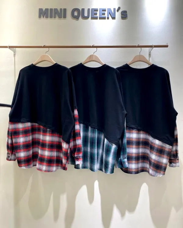Fashionable Plaid Women's Top - Comfortable and Versatile