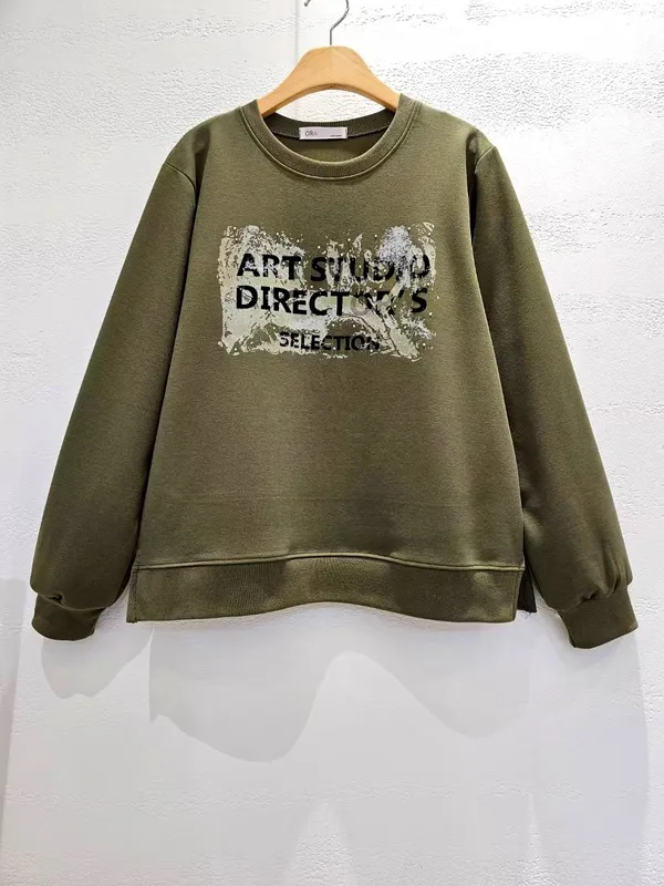 เสื้อฮู้ดแฟชั่นสบายๆ สวมใส่สบายและเข้ากันได้กับทุกชุด พร้อมการออกแบบลายศิลปะ