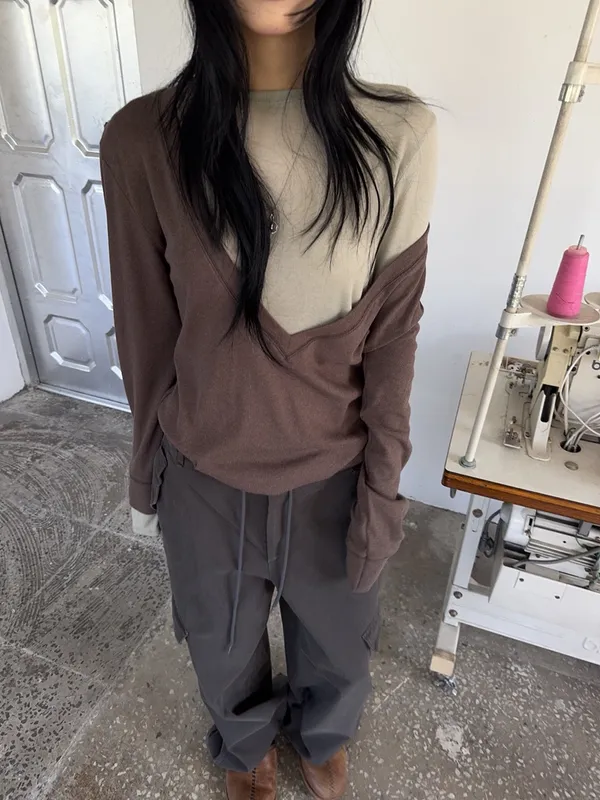 Stylish Color-blocked Long Sleeve Top - Comfortable Casual Style