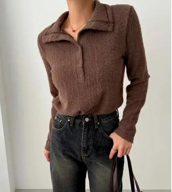 Soft and Comfortable Women's Top, Fashionable Casual Style