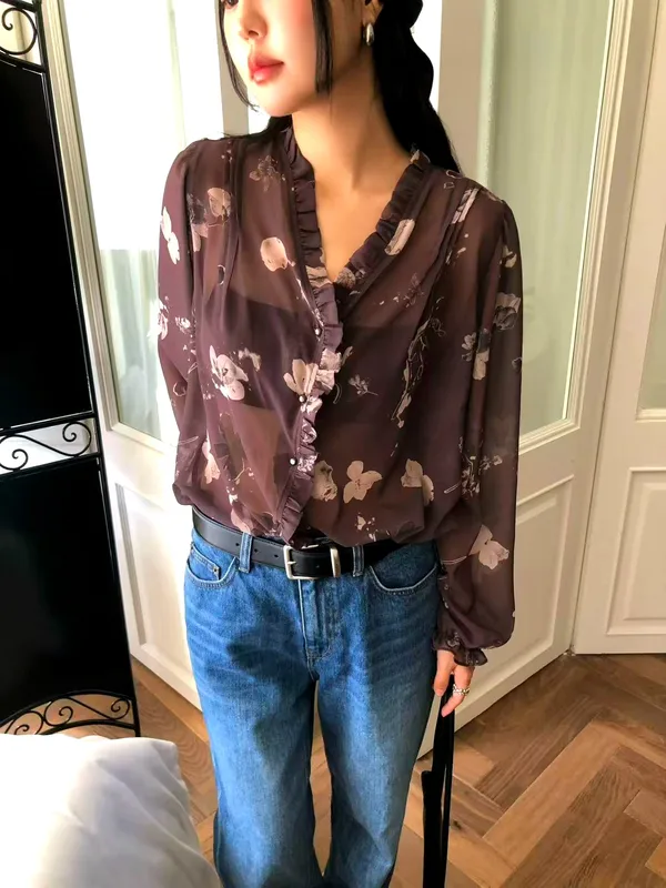 Elegant Floral Design Women's Top, Lightweight and Breathable