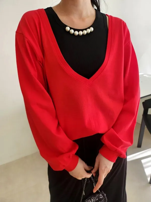 Stylish Red Camisole to Showcase Your Elegant Charm