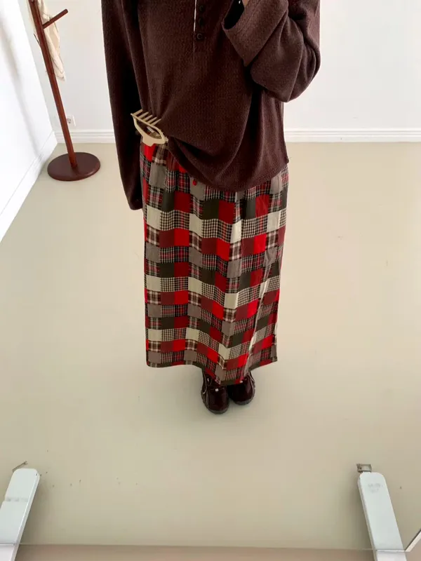 时尚格纹女装长裙，优雅舒适