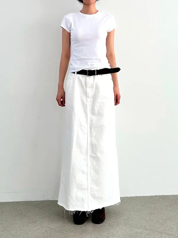 Minimalist White Maxi Dress - Fresh and Fashionable
