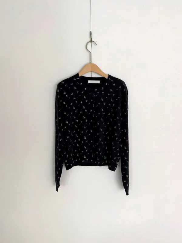 Elegant Printed Women's Top, Comfortable and Stylish
