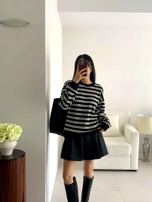 Striped Design Women's Hoodie - Comfortable and Stylish, Perfect Match