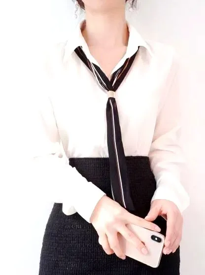 简约时尚女装上衣，优雅衬衫搭配