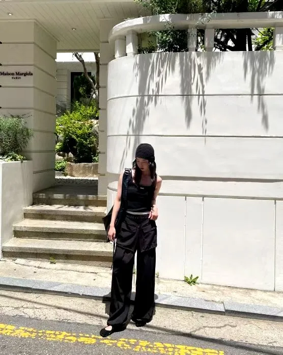 Trendy Loose Women's Pants for a Comfortable Casual Look