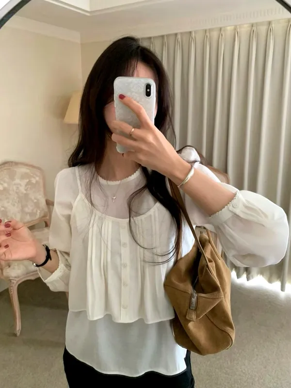 เสื้อยืดผู้หญิงที่มีเสน่ห์และสง่างาม น้ำหนักเบาและระบายอากาศได้ดี