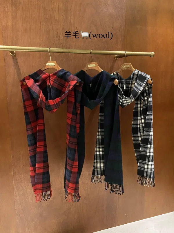 時尚格紋羊毛圍巾，溫暖舒適