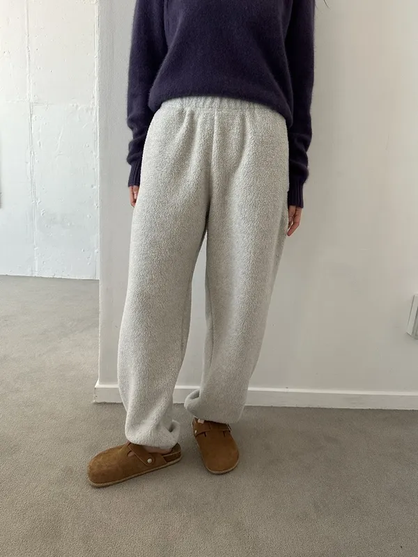 Comfortable and Soft Gray Casual Pants for Autumn and Winter