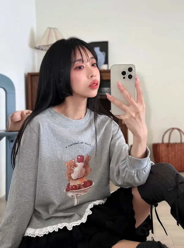Cute Cartoon Pattern Women's T-Shirt - Comfortable and Casual Style