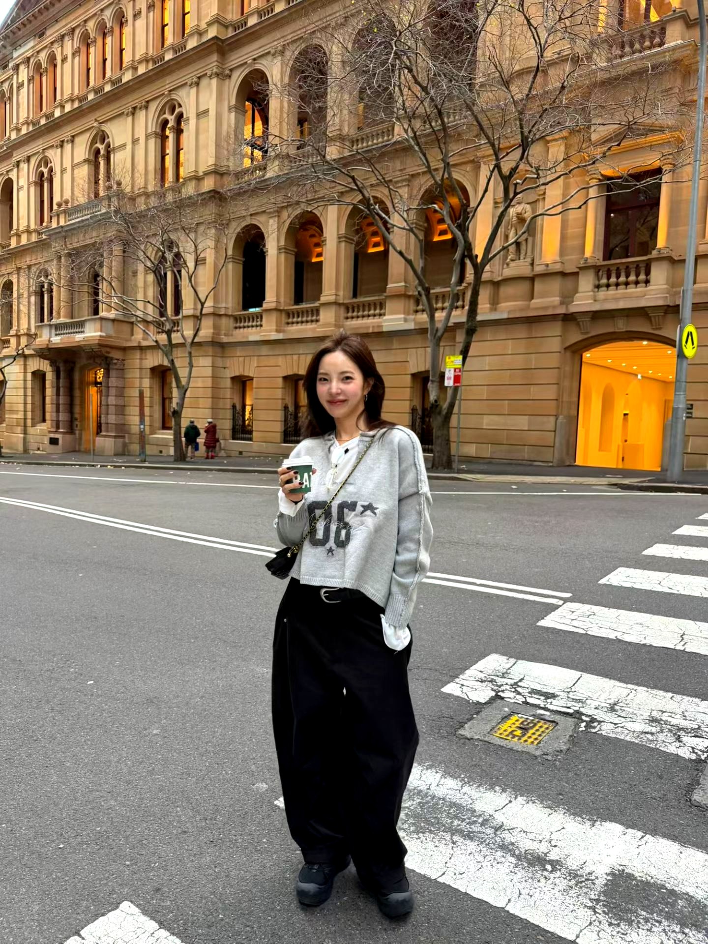 패셔너블 캐주얼 후드티, 편안하고 다재다능한 봄과 가을용