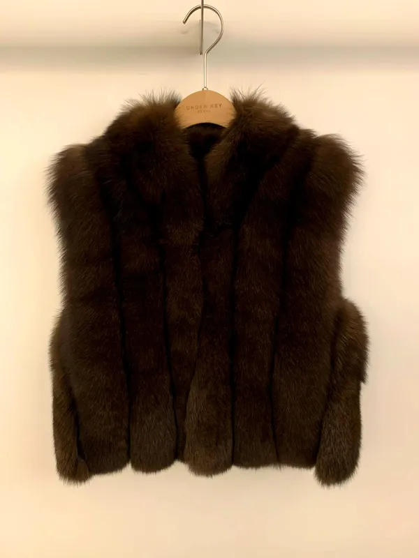 Elegant and Stylish Women's Vest Jacket, Perfect for Autumn and Winter Looks