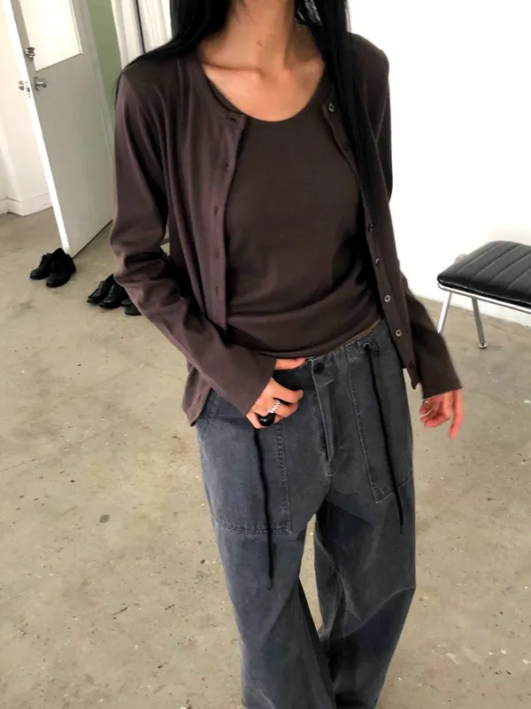 Fashionable and Minimalist Women's Cardigan, Comfortable and Versatile