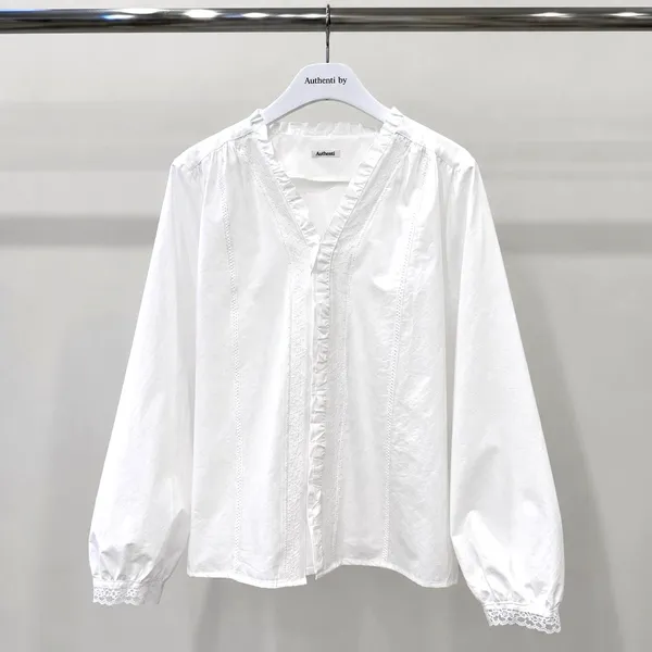 Elegant White Shirt for Various Occasions, Simple Yet Chic