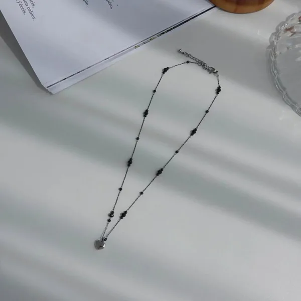 Elegant and Versatile Silver Necklace for Every Occasion