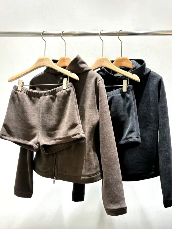 Fashionable Casual Women's Outfit Set - Comfortable and Versatile for Perfect Outings