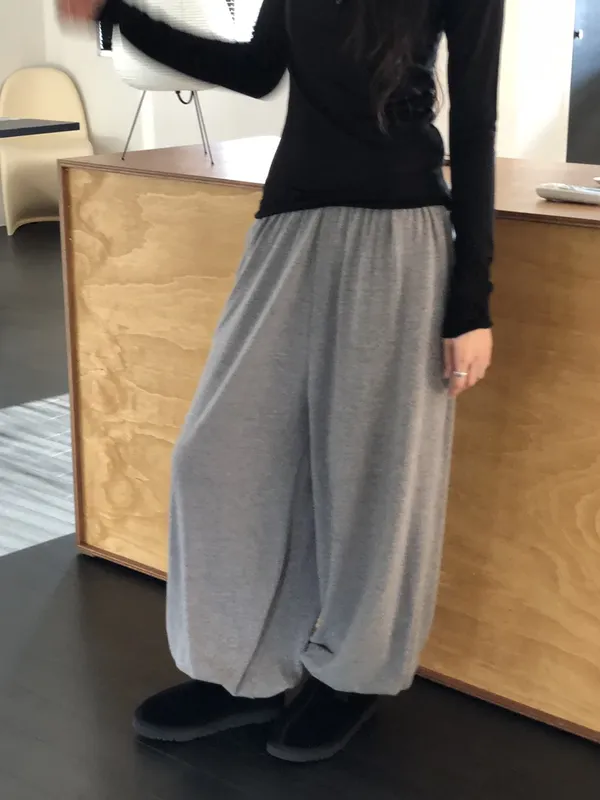 Loose Fit Casual Gray Trousers - Comfortable and Versatile