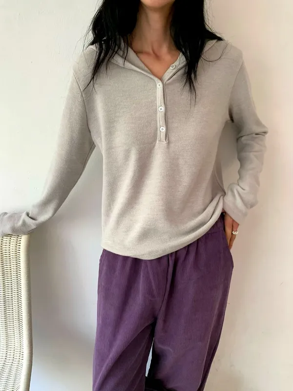 Simple and Comfortable Women's Top, Effortlessly Paired for Casual Style