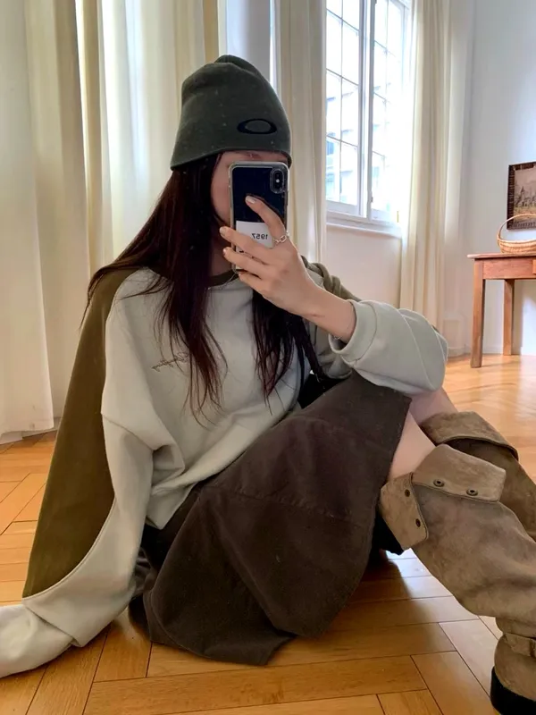 เสื้อยืดผู้หญิงแฟชั่นสบายๆ สวมใส่ได้หลากหลาย