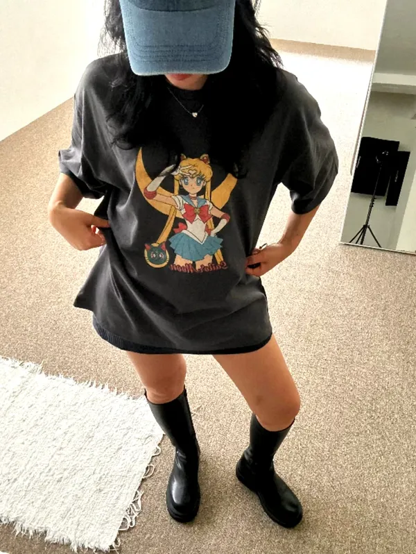 Cute Anime Pattern Women's T-Shirt, Comfortable and Casual Style