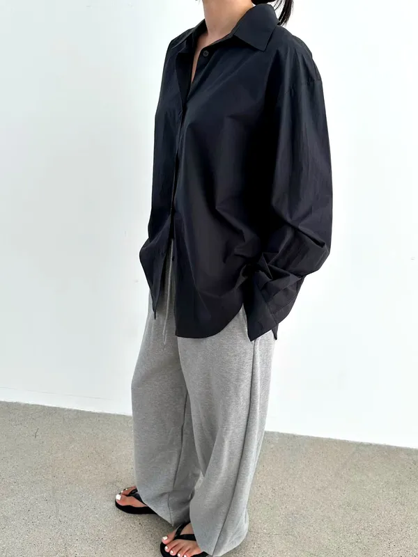 Minimalist Black Shirt, Comfortable and Versatile
