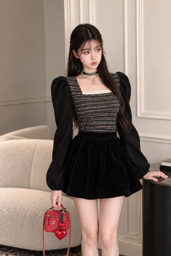 Elegant Puff Sleeve Dress to Showcase Your Charming Curves